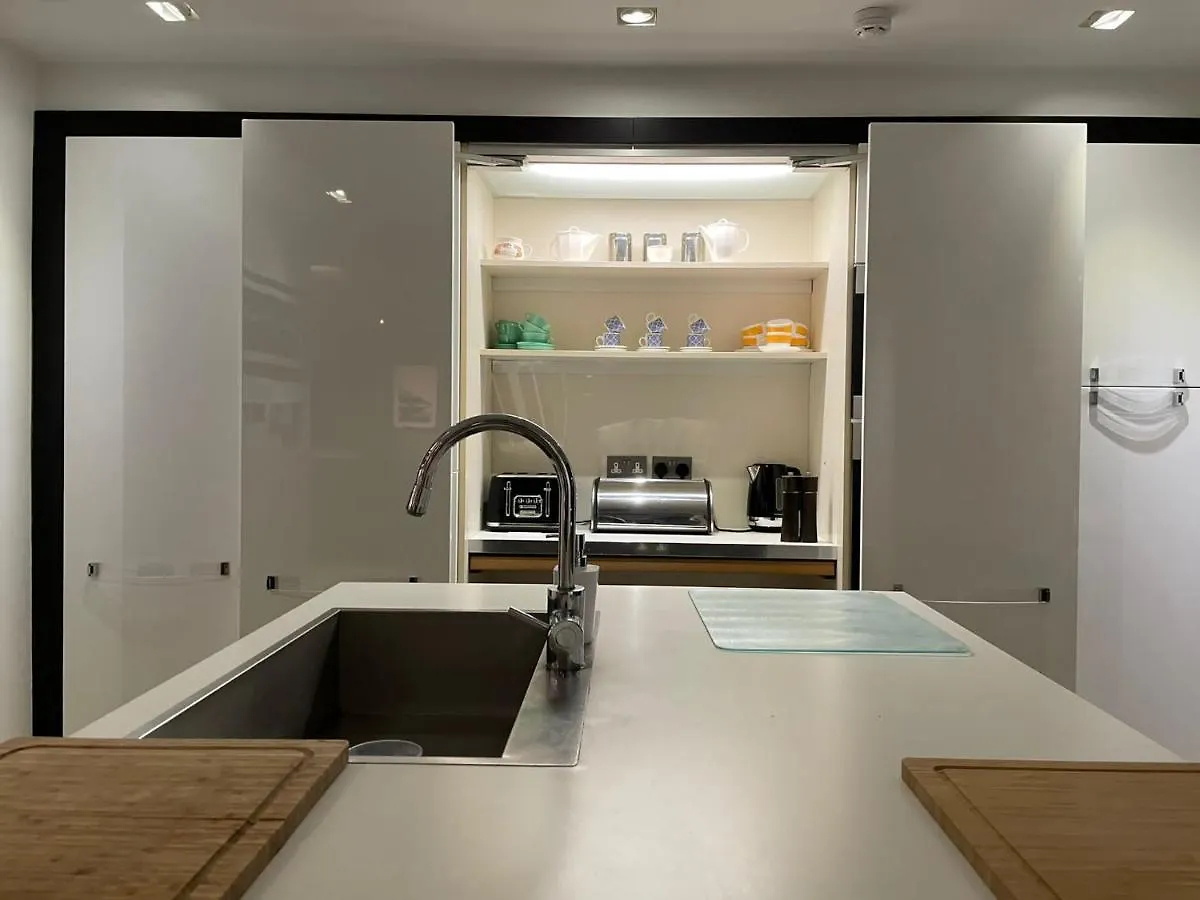 Villa Oasis, A Modern Stylish Villa In Attard