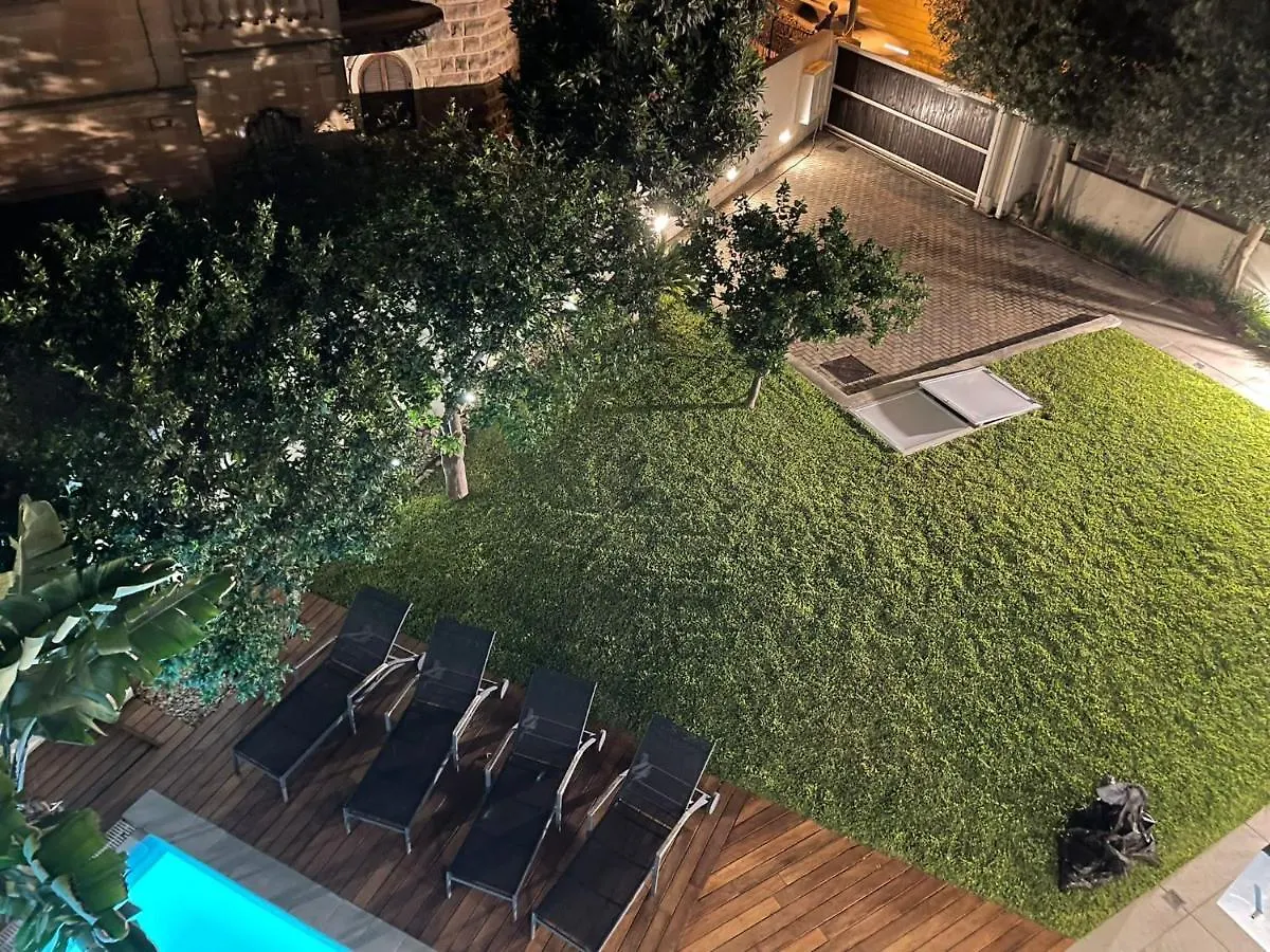Villa Oasis, A Modern Stylish Villa In Attard