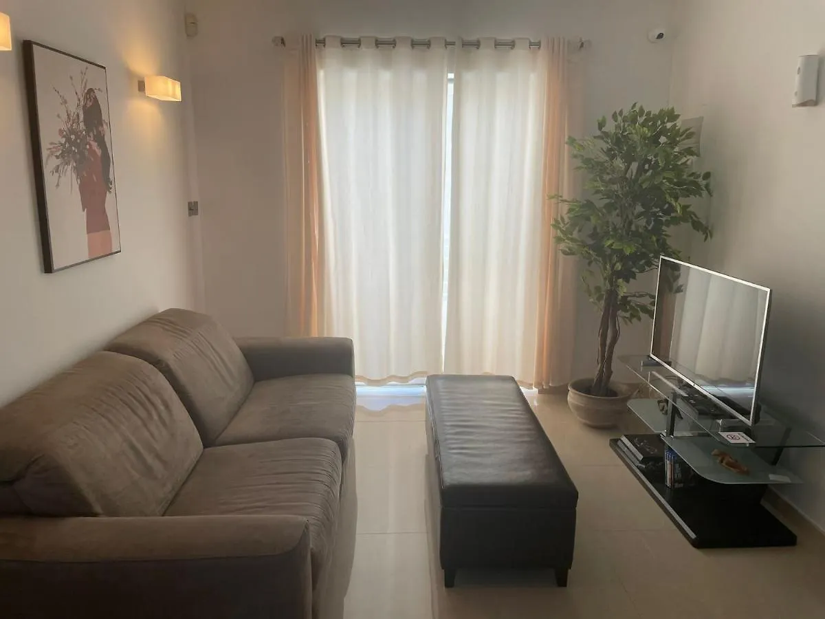 Villa Oasis, A Modern Stylish Villa In Attard 0*,