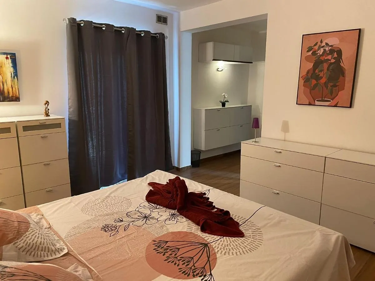 Villa Oasis, A Modern Stylish Villa In Attard 0*,