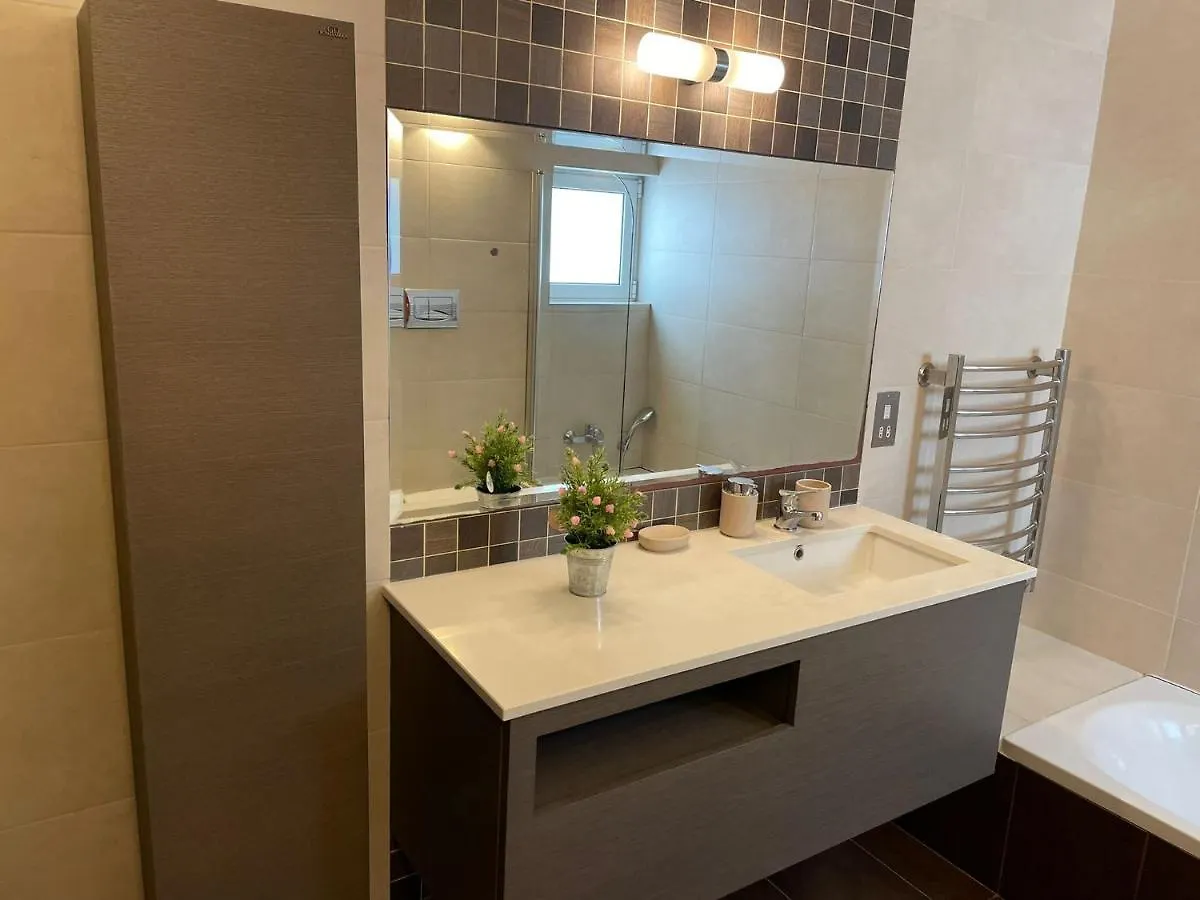 Villa Oasis, A Modern Stylish Villa In Attard